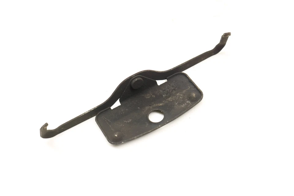 2009-2010 BMW 528I XDRIVE - Front Brake Anti-Rattle CLIP 6757253 - Image 2 of 4