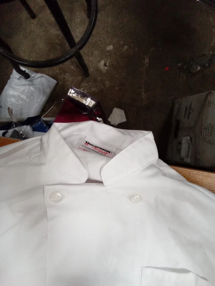 Uncommon Threads Royal Caribbean Chef Coat Sz M 556 - Image 3 of 4