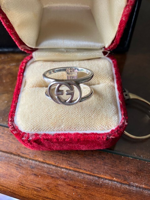 Genuine Gucci silver interlocking open band lady's ring