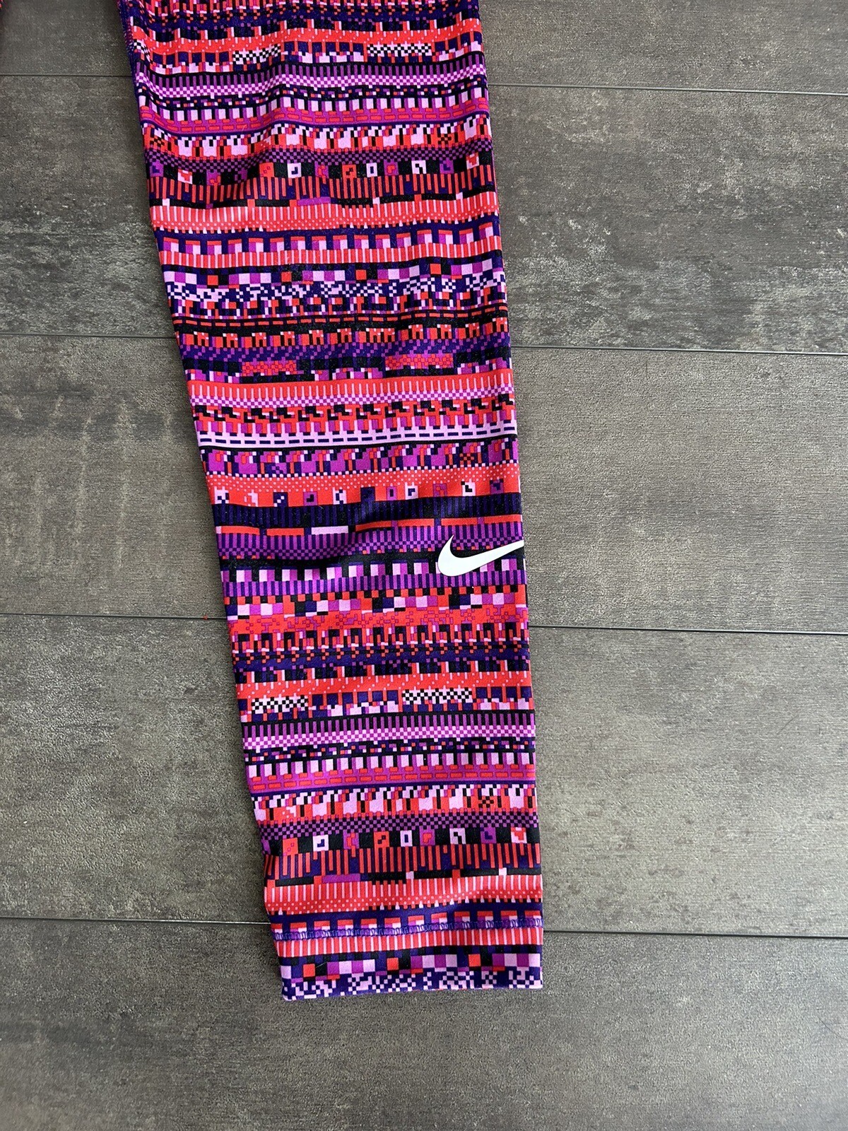 NIKE HyperWarm 8 Bit Compression Tights~Women’s L… - image 3