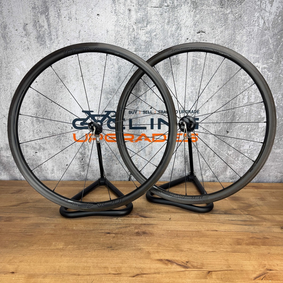 Roval CLX 32 Disc チューブラ Roval CLX 32 Ceramicspeed Carbon Tubeless Wheelset 700c Rim