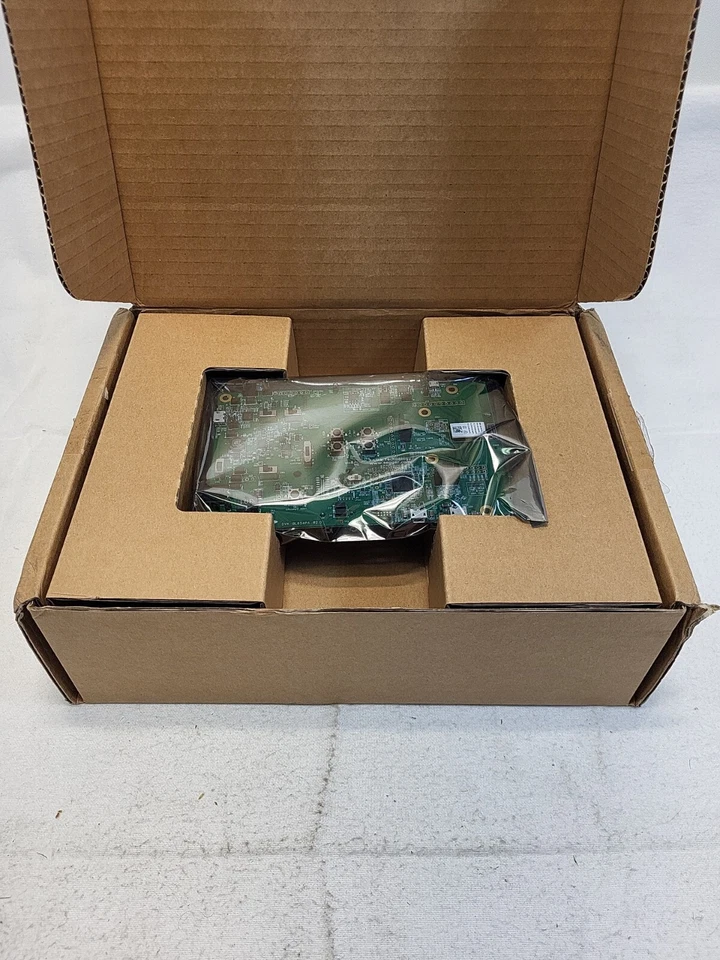 Laird Connectivity BL654PA DVK - Image 2 of 2