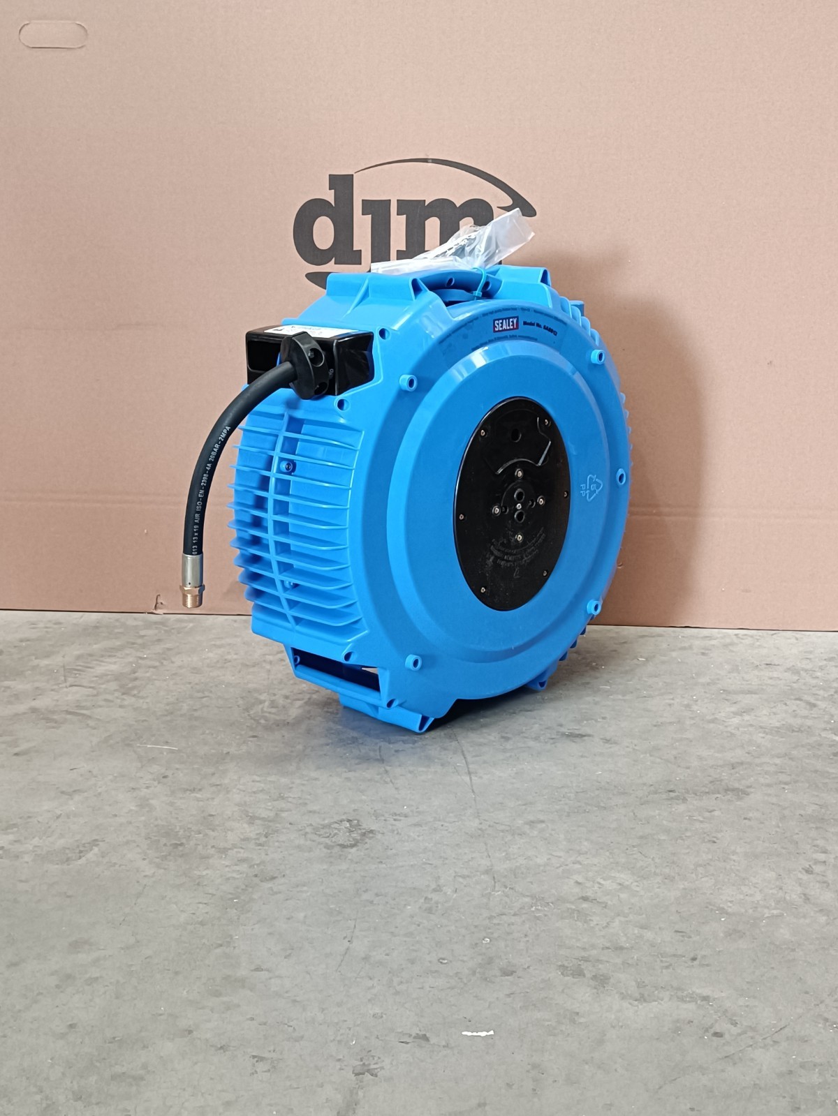 Air Tool Hose Reel Retractable 15mtr 13mm ID Rubber Hose 1/2""BSP B Sealey SA8812