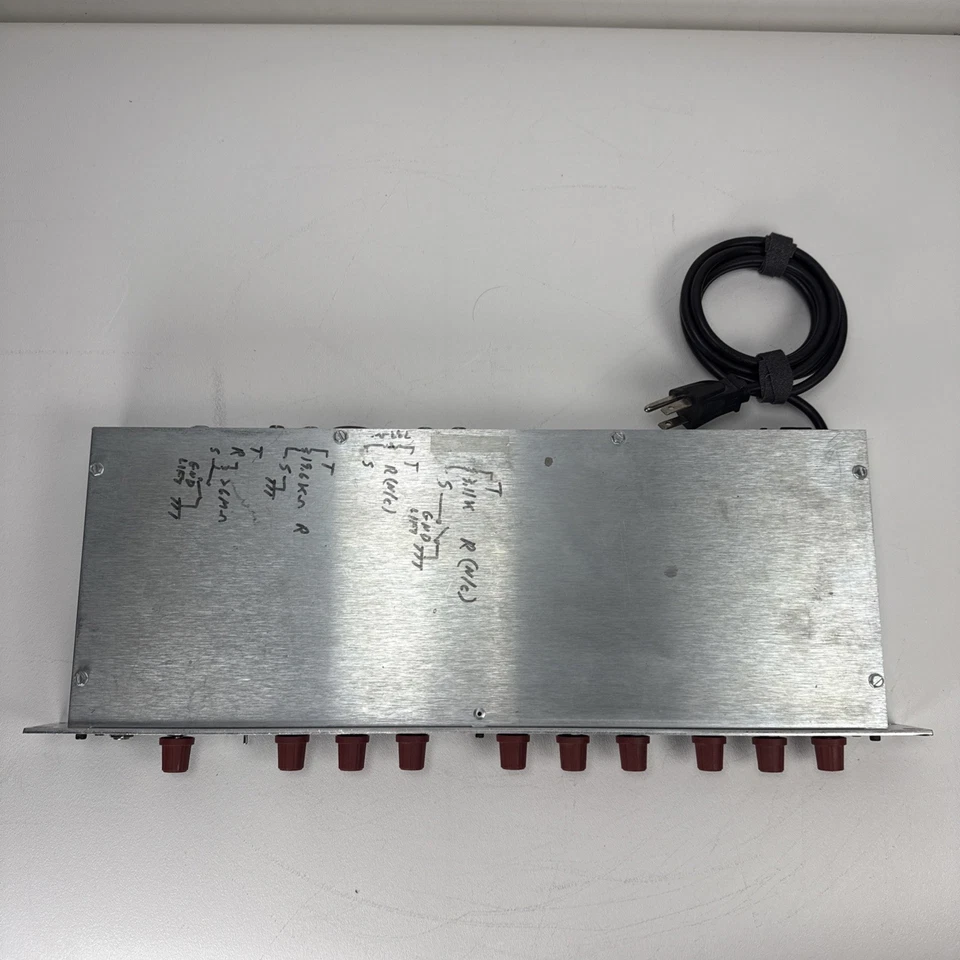 Unidad de rack ecualizador paramétrico Furman PQ-3 cara verde - probada y funcionando Foto 2 de 4