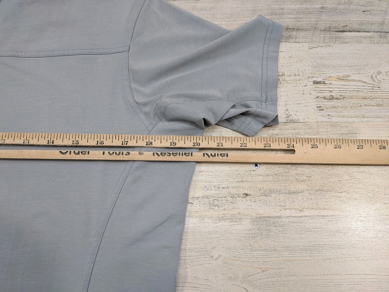 Arcteryx Polo Shirt Mens Small Light Blue Captive Performance Stretch thumbnail 15