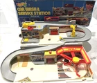 Vintage 1986 Hot Wheels Car Wash & Service Station in Box