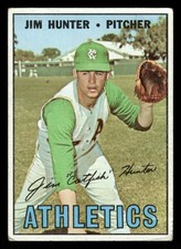 1967 Topps Baseball Card #369 Catfish Hunter