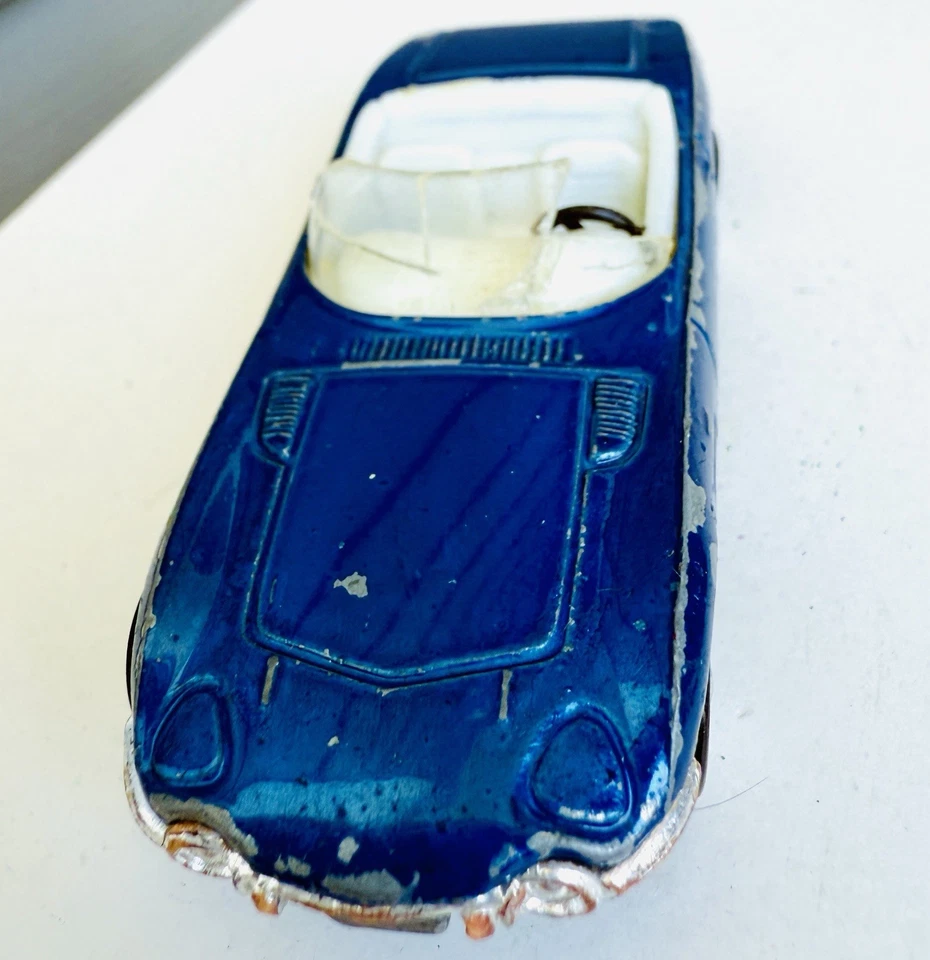 Vintage 1970s Playart Toyota 2000GT Convertible Blue 1/64 Scale White Interior - Image 3 of 4