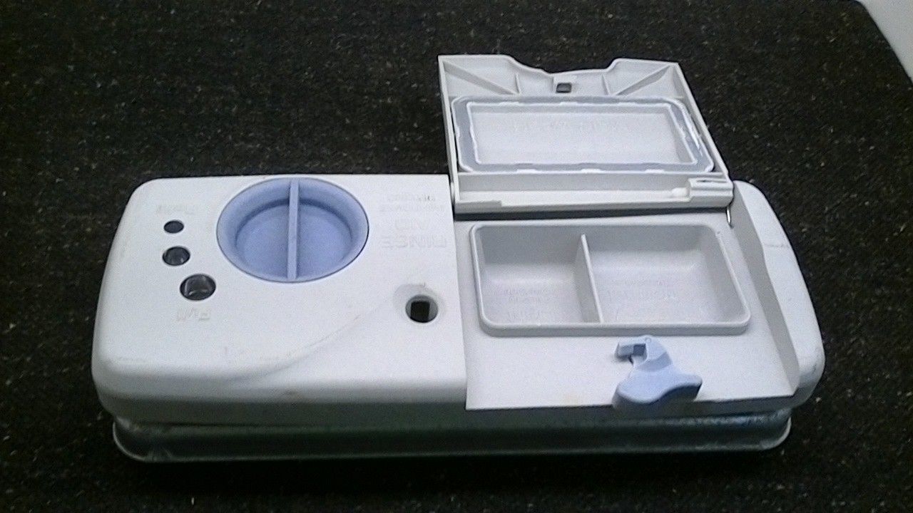CLEAN Maytag Dishwasher Soap Detergent Dispenser WP99003317 6918974