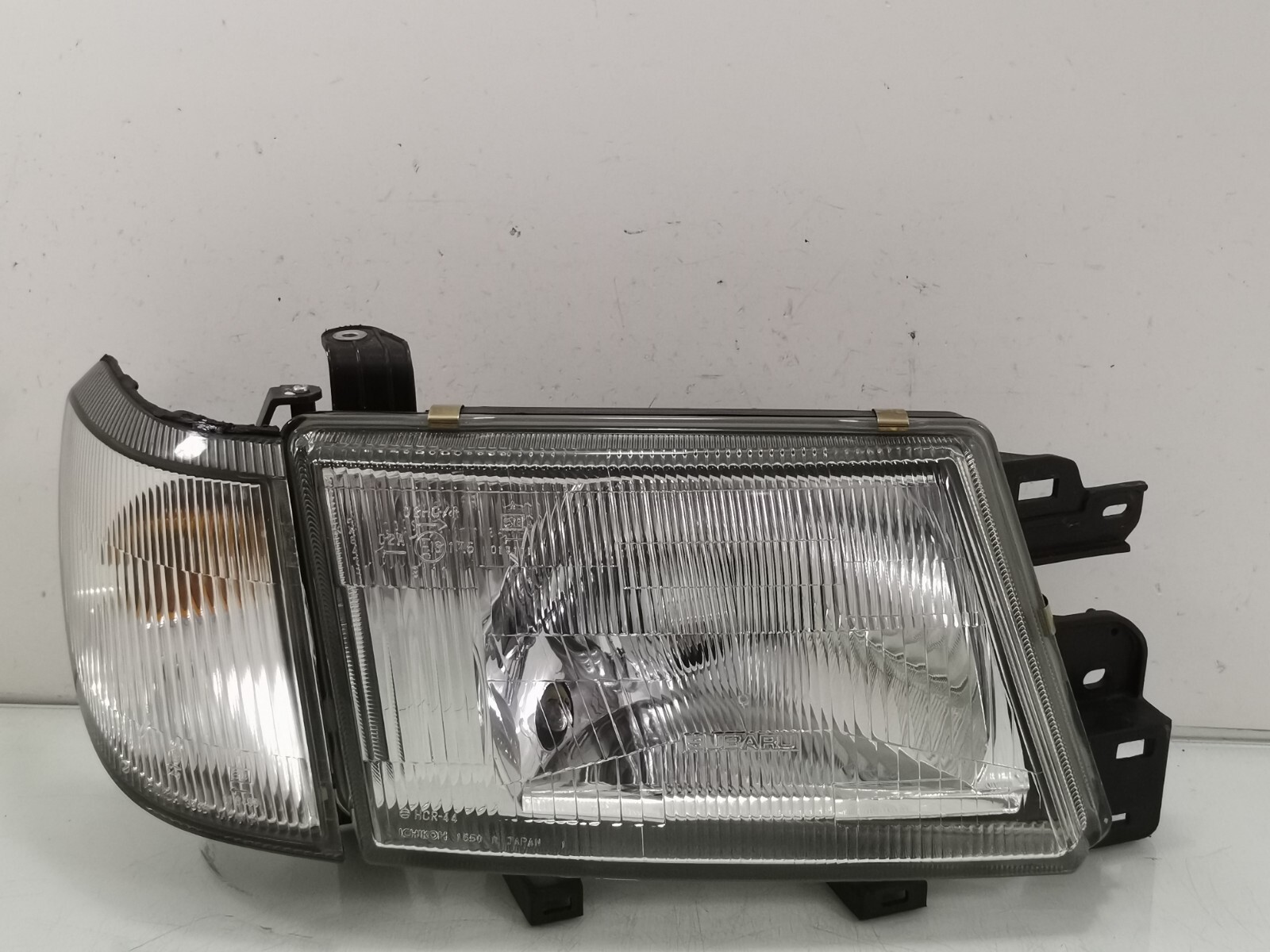 JDM SUBARU FORESTER SF5 ZENKI HEADLIGHTS WITH CORNER LIGHTS Head lamps