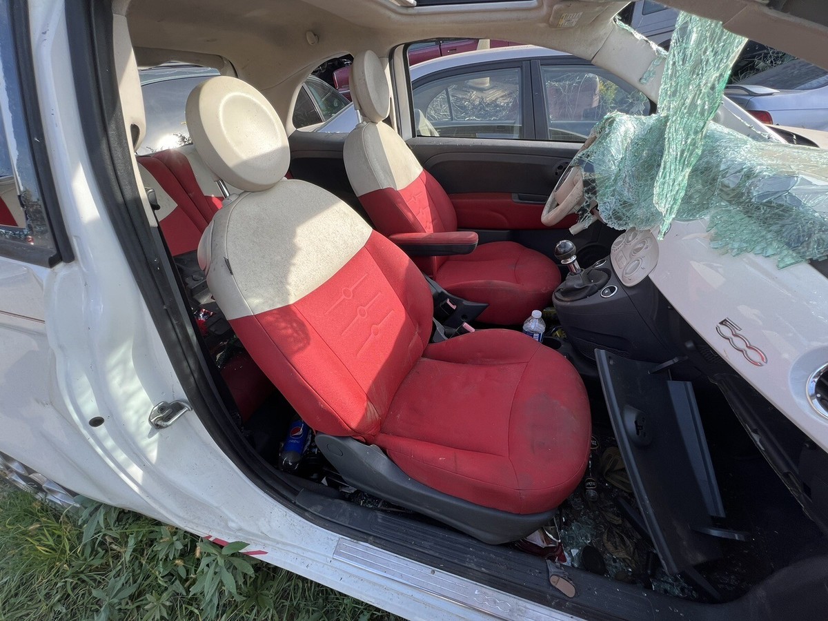 2012-2015 Fiat 500 FRONT SEATS Bucket 2 dr Sport A bag Manual