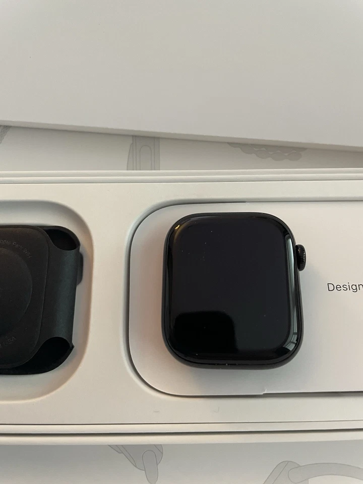 Apple Watch Series 10 42mm Jet Black GPS - Image 3 of 4