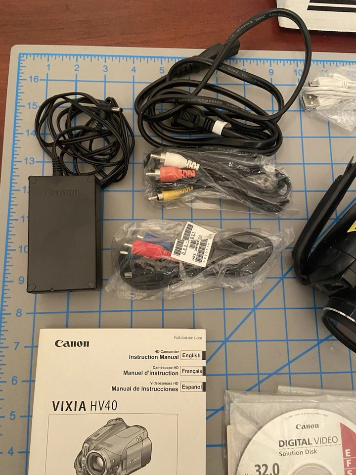 Canon HV40 High Definition DV Camcorder. Apple Thunderbolt 2 & 3 Included - Image 4 of 4