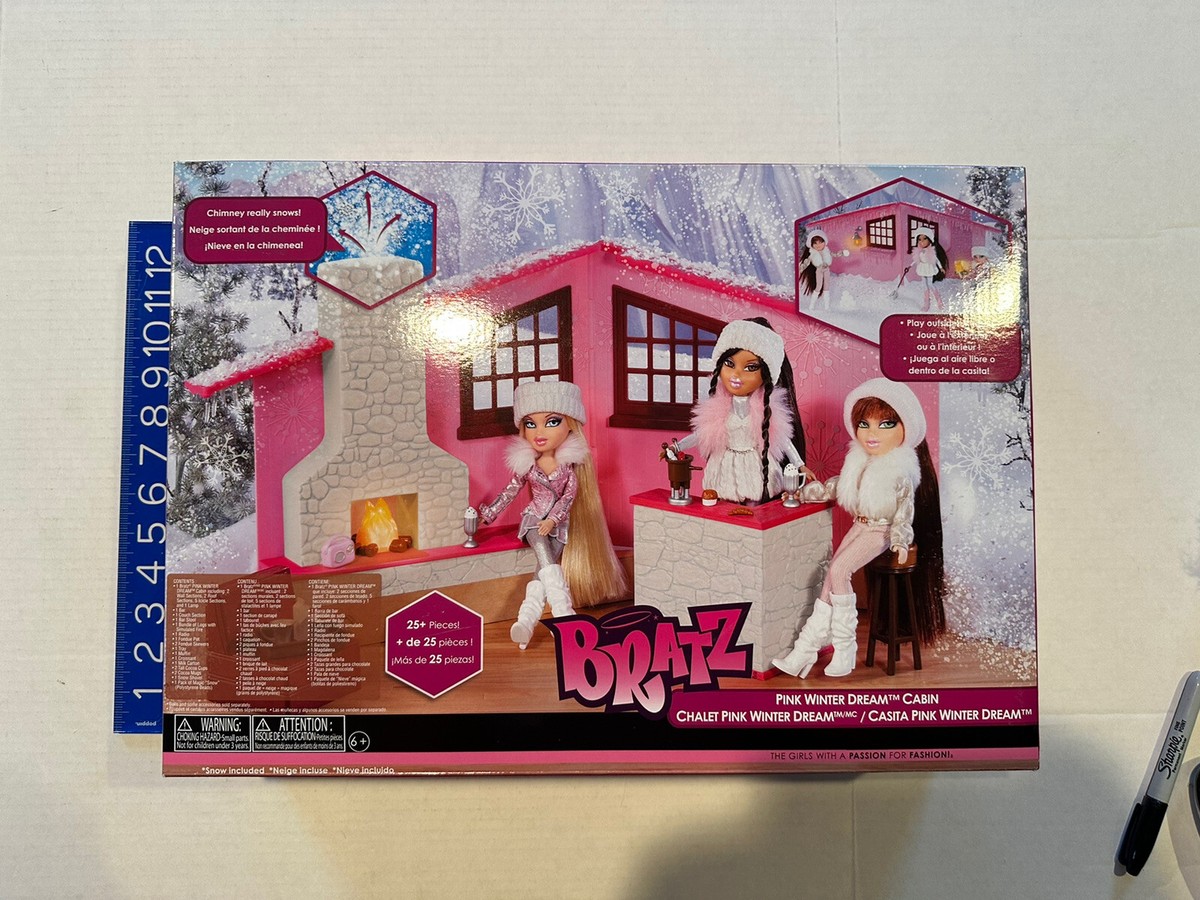 Bratz Pink Winter Dream Cabin Brand New Sealed Box! 25+ Pieces