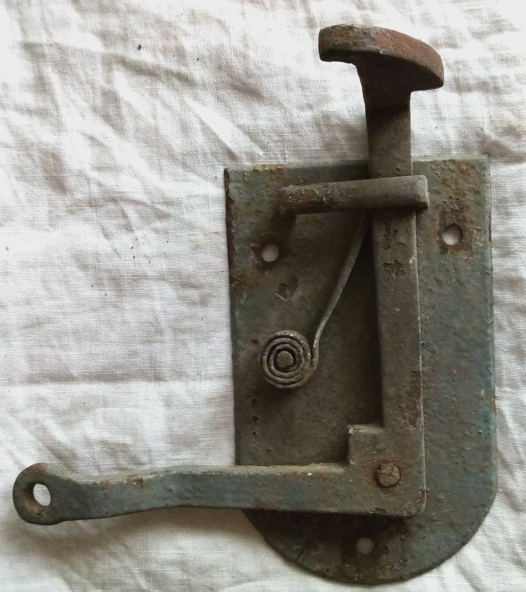 Fenêtre Ornementale De Grange Fer Rouille Style Antique 39 5x57 5cm