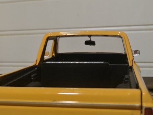 1978 Ford Bronco 4x4 Yellow Motomax toy factory ltd 1.24 scale Die-cast - Picture 11 of 17