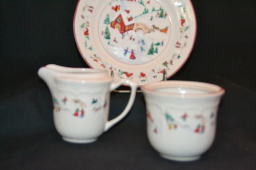Farberware White Christmas Salad Plate Creamer Sugar Bowl - Bild 3 von 4