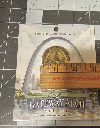 Bronze Coin Saint Louis Gateway Arch MO with Thomas Jefferson on Back - 第 5/6 張圖片
