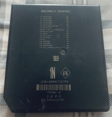 Renault Clio UPC Under Bonet Fuse Box (genuine part)