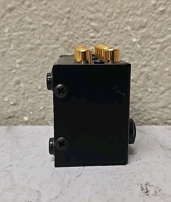 Rolls MX42 Stereo Mini Mixer - 4 RCA Inputs, 1 RCA Output - Image 2 of 4