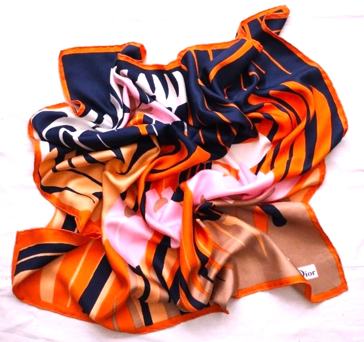 Christian Dior vintage silk scarf - vibrant floral print - 30 x 30 inches - Image 2 of 4