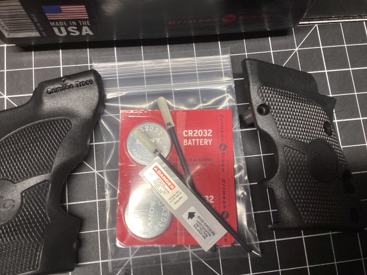Crimson Trace LG-490 Lasergrip for sale online | eBay