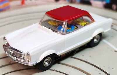 Faller AMS --  Mercedes 230 SL Coupe mit Flachankermotor, 60er Jahre #EBS1163