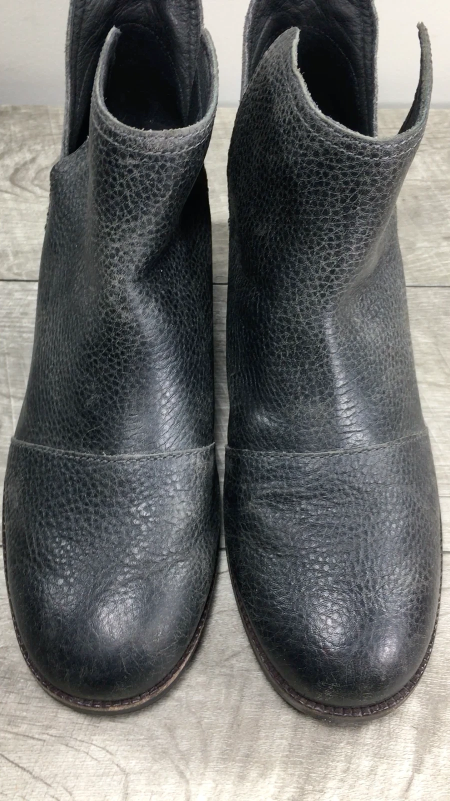 sorel cate cutout leather waterproof boots