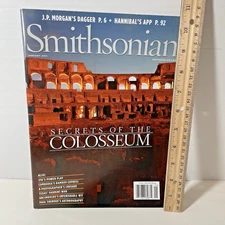 Smithsonian Magazine JAN 2011 Secrets of the Colosseum Hogs in TX 92 pages
