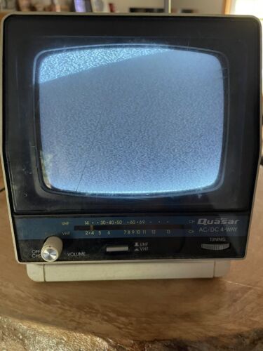 Vintage Quasar XP1475H 4 Way Travel Television  Working Use for Prop - Picture 1 of 8
