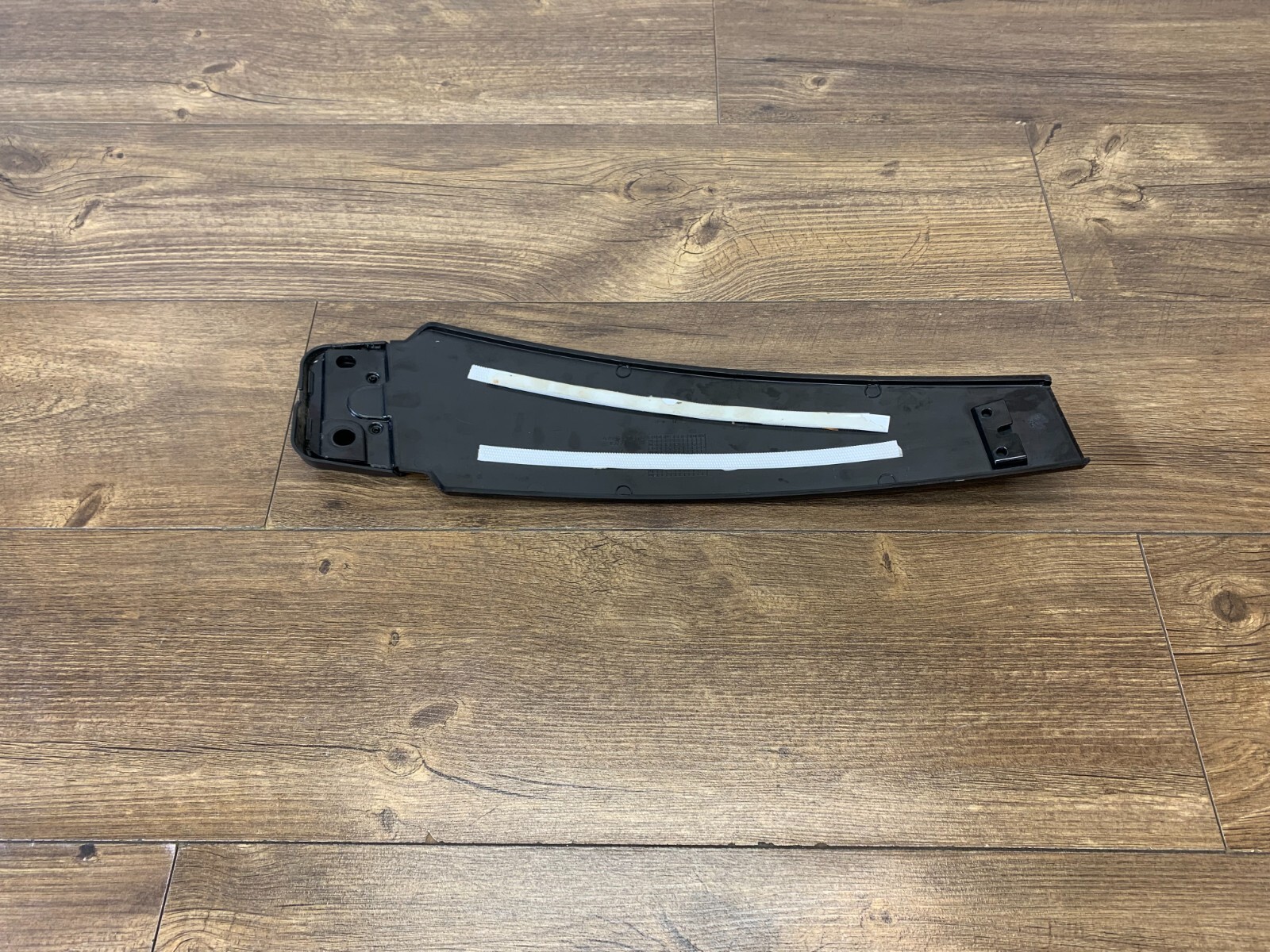 2014-2017 Maserati Ghibli Outside B-Pillar Door Upper Pillar Left & Right Side