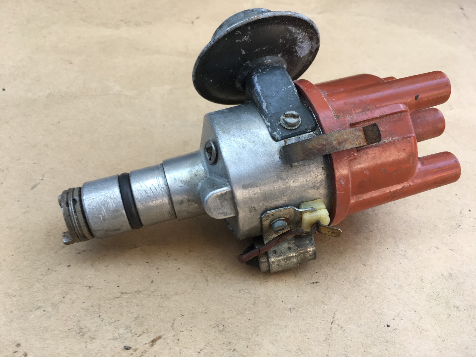 Porsche 912 ('68'69) Ignition Distributor BOSCH JFU4 0 231 115 061 FL