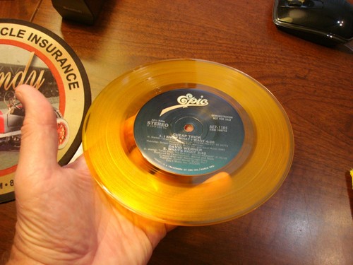 1979 MOLLY HATCHET, CHEAP TRICK FOR SPECIAL OLYMPICS" W/ORIG. SLEEVE 33-1/3rpm - Picture 5 of 5