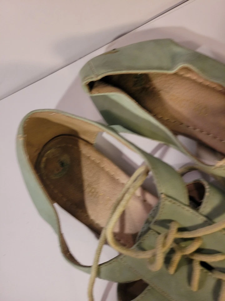 Planos de cuero azul restringido para mujer talla 8 Foto 3 de 4