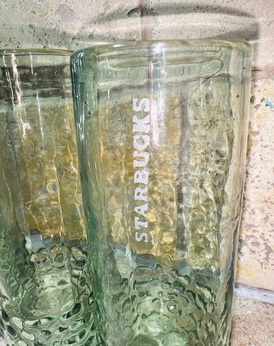 Starbucks Soplado a Mano Reciclado Verde Hobnail Alto Vasos para Beber Juego de 3 Difíciles de Encontrar! - Imagen 2 de 8