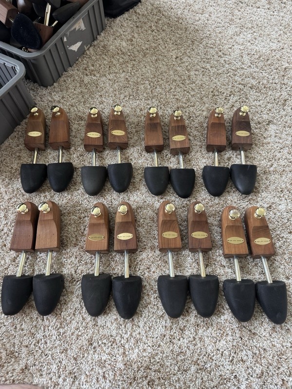 LOT OF 16! (8 PAIRS) Wooden Shoe Tree / Stretcher! VERY HIGH QUALITY FROM SAKS!