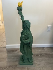 LEGO Statue Of Liberty 3450 - Complete w/ All Pieces Cleaned With Printed Manual