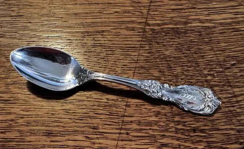 BURGUNDY Reed & Barton Sterling Silver Tea Spoon 34 grams of .925 Silver.