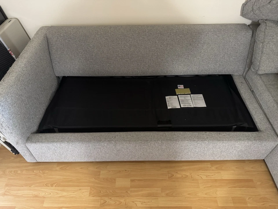 West Elm Harris seccional con cama plegable Foto 3 de 4