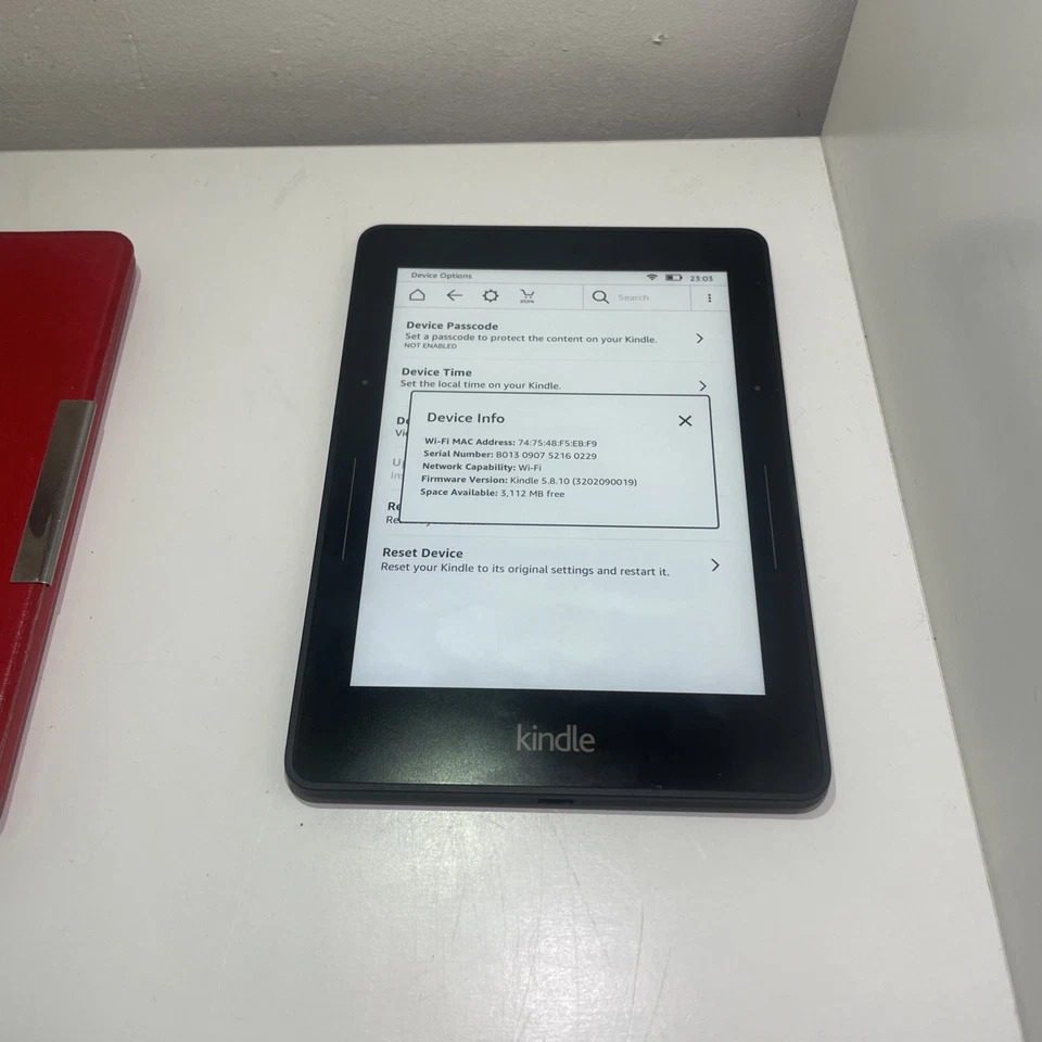 Amazon Kindle Voyage (7th Generation) 4GB, Wi-Fi, 6 inch - Black - Image 3 of 4