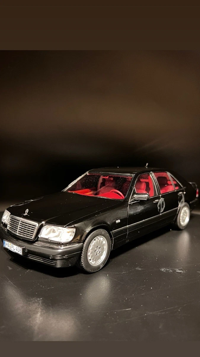 NOREV Mercedes-Benz 1:18 Contemporary Manufacture Diecast Cars