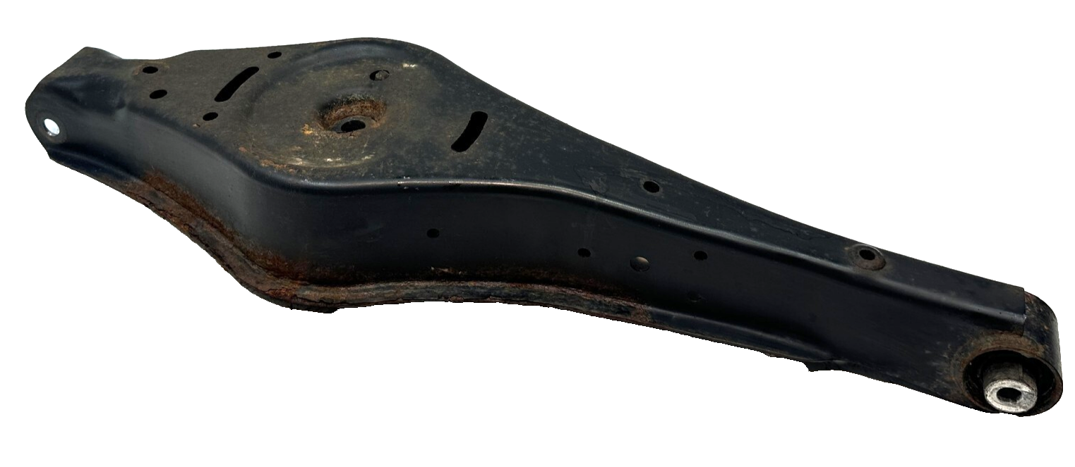 A3 Audi 2.0L AWD Rear Suspension Right or Left Side Lower Control Arm 2006-2013