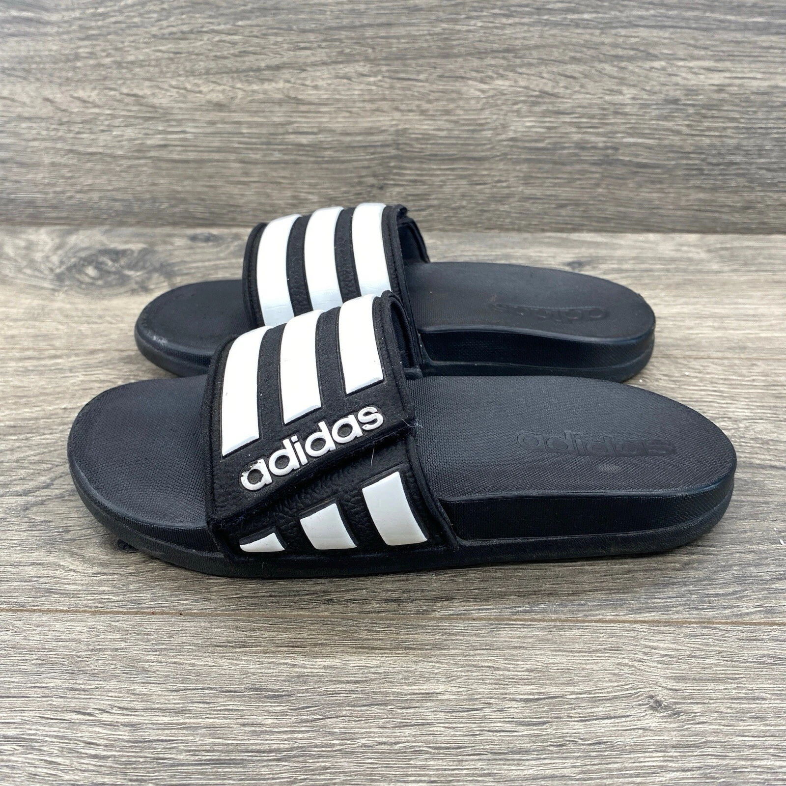 Sandali Adidas Youth Adilette Slide Slip On Taglia 1 Nero Bianco 3 Strisce EG1879