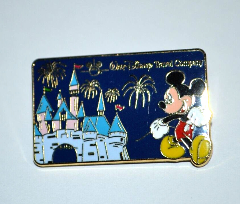 Mickey & Sleeping Beauty Castle Walt Disney Travel Company 2003 Pin LE
