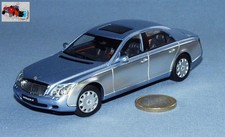 Gateway 1/43 : Maybach 57 Limousine bicolore by Mercedes en 2002