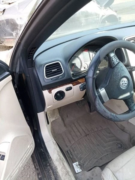 2007 - 2008 VOLKSWAGEN EOS RIGHT PASSENGER SIDE SEATBELT RETRACTOR - Изображение 4 из 4