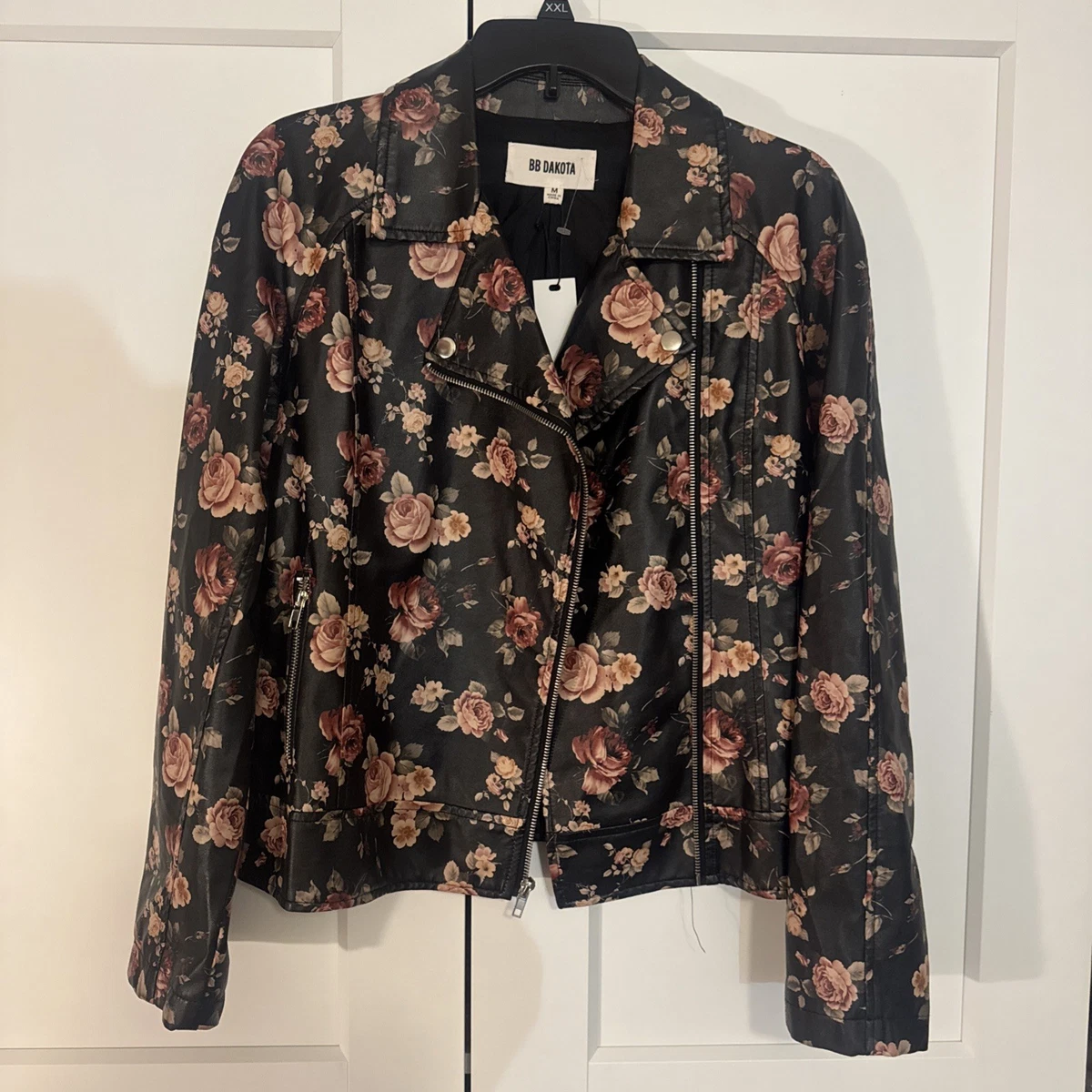 BB Dakota Faux Leather Outer Shell Regular Size Coats, Jackets  display picture 1