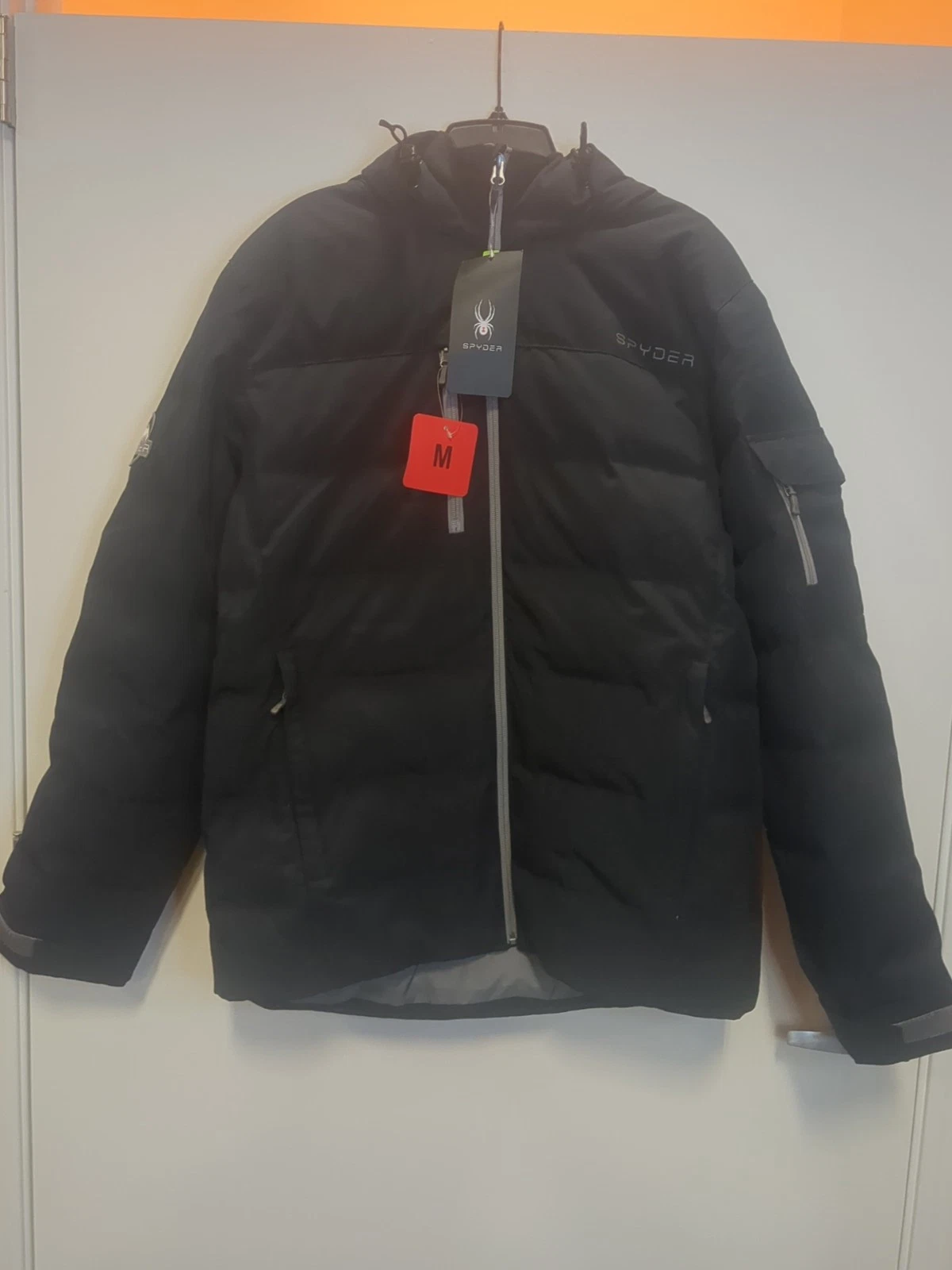 Spyder ski jacket Men M Winter Insulated Black And Grey Sipers