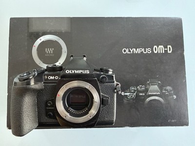 Olympus E-M1 Mark I OM-D Gehäuse (Body) Digital MFT Kamera