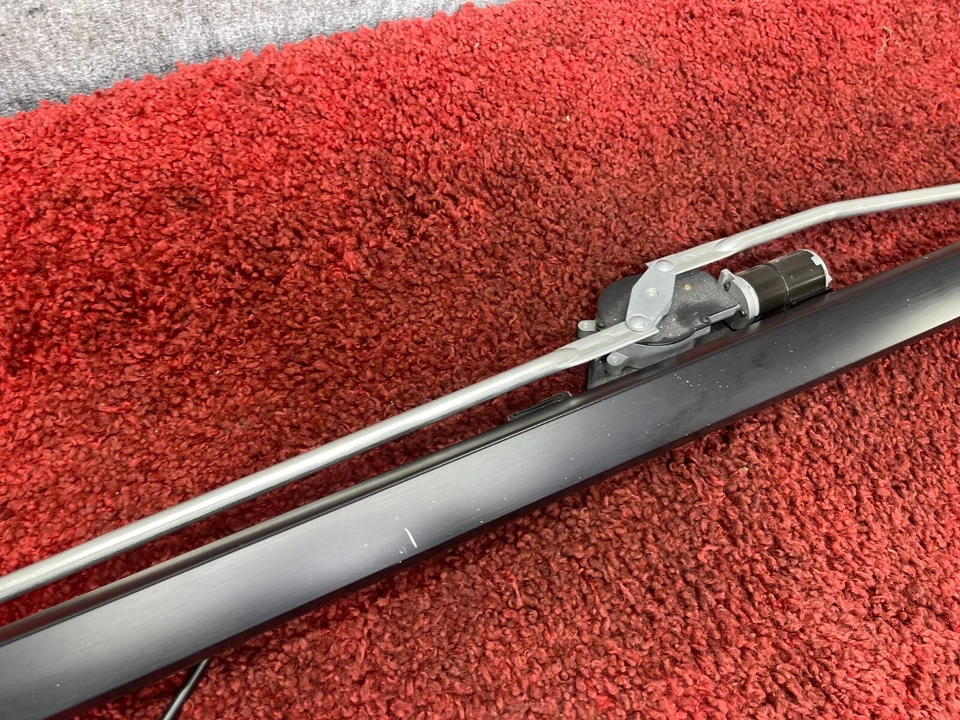 BMW 11-16 F10 REAR WINDOW ELECTRIC ROLLER SUN SHADE CURTAIN SHELF PANEL OEM 95K - Image 3 of 4